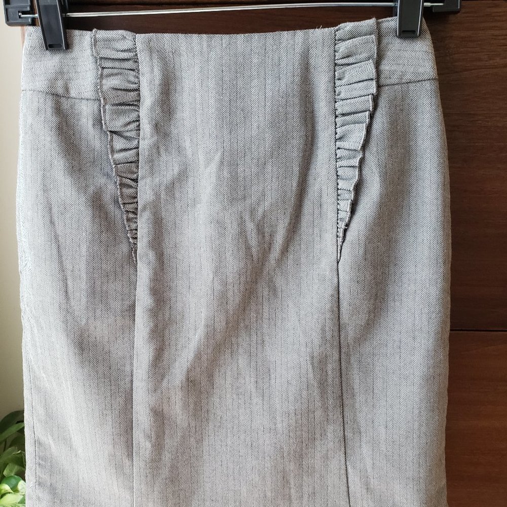 NWT Banana Republic Pencil Skirt